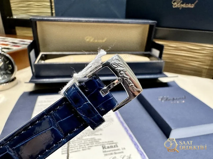 Chopard Happy Diamonds Serisi 150. Yıl Sınırlı Üretim Modeli - Bilekte Duruş ve Kasa Orantısı
