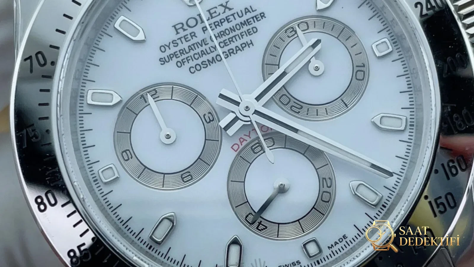 Clean beyaz çelik Daytona 116520 ilk bakışta replika belli olur mu? - Arka Kapak ve Mekanizma Detayı