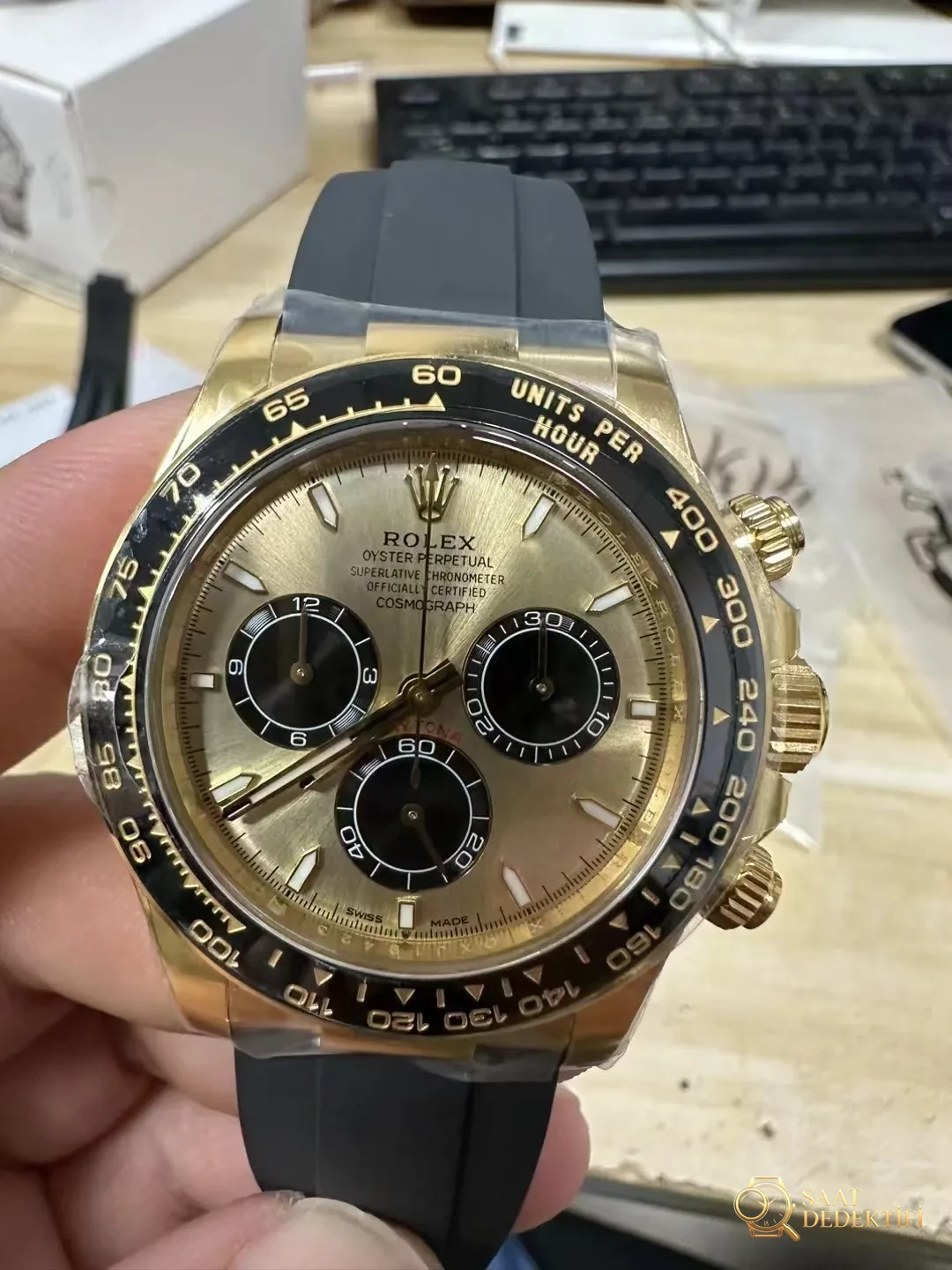 Replika Rolex Daytona İki Renk Kauçuk