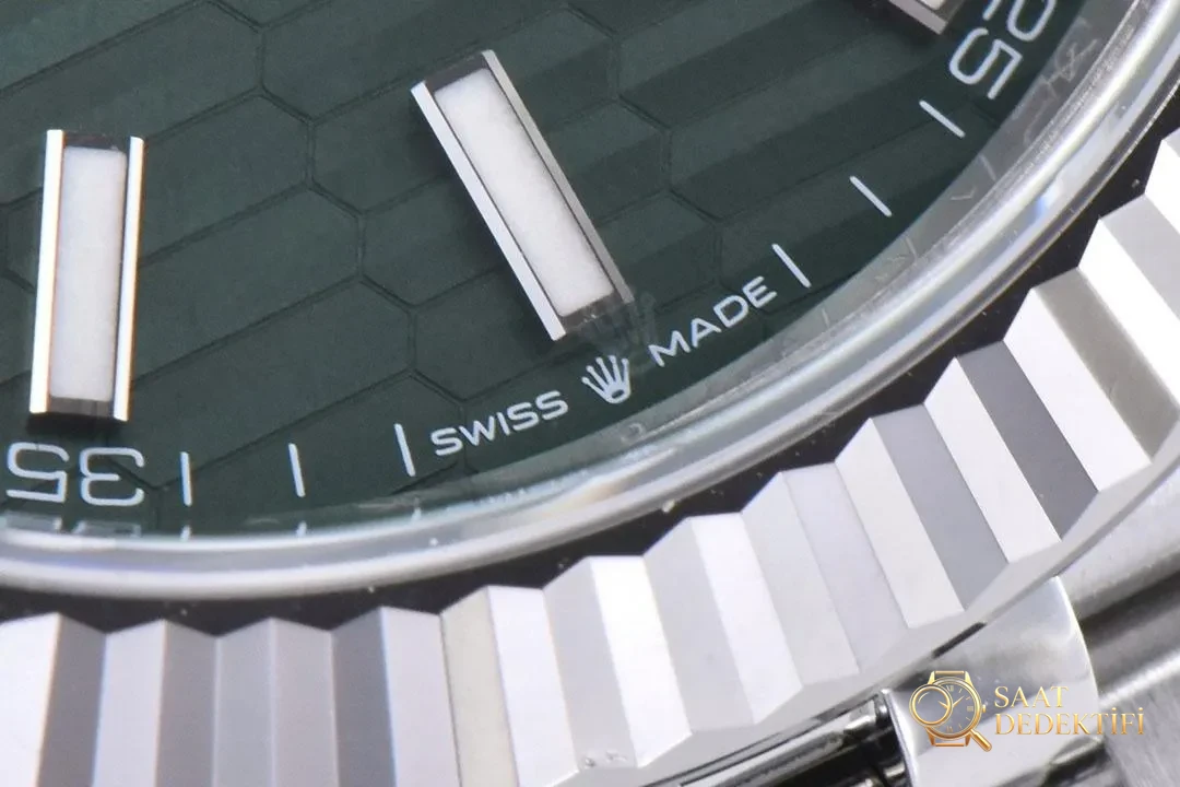 [CLEAN Factory 2025 öne çıkan öneri]Rolex 126334 Datejust kol saati, üstün işçilikle klasiği yeniden yorumluyor! - Fosfor ve Super-LumiNova Gece Görünümü