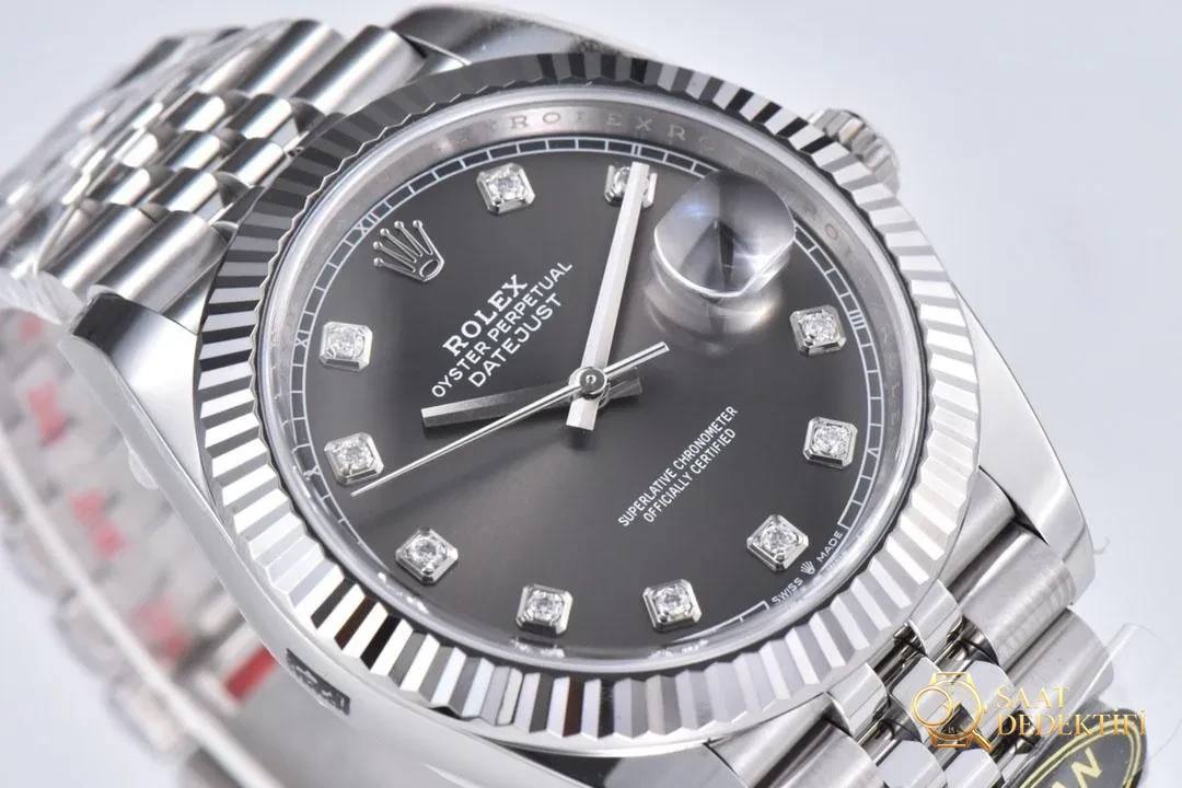 [CLEAN Factory 2025 öne çıkan öneri]Rolex 126334 Datejust kol saati, üstün işçilikle klasiği yeniden yorumluyor! - Kasa Ağırlık ve Denge Orantısı