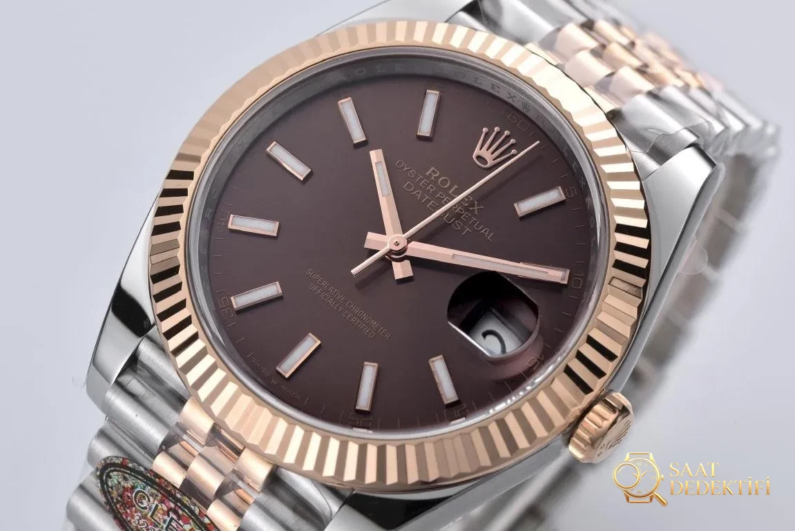 [CLEAN Factory 2025 öne çıkan öneri]Rolex 126334 Datejust kol saati, üstün işçilikle klasiği yeniden yorumluyor! - Arka Kapak ve Mekanizma Detayı