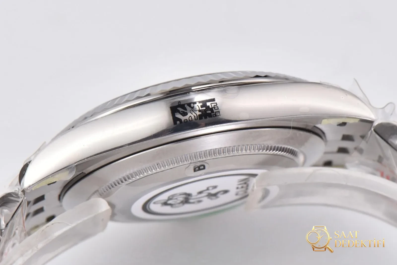 [CLEAN Factory 2025 öne çıkan öneri]Rolex 126334 Datejust kol saati, üstün işçilikle klasiği yeniden yorumluyor! - Arka Kapak Gravür ve Seri Numarası