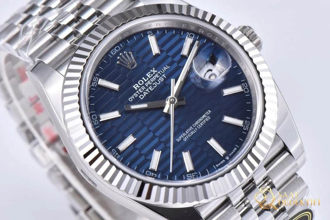 [CLEAN Factory 2025 öne çıkan öneri]Rolex 126334 Datejust kol saati, üstün işçilikle klasiği yeniden yorumluyor! - Bezel Rakam Oyukları Platin Dolgusu