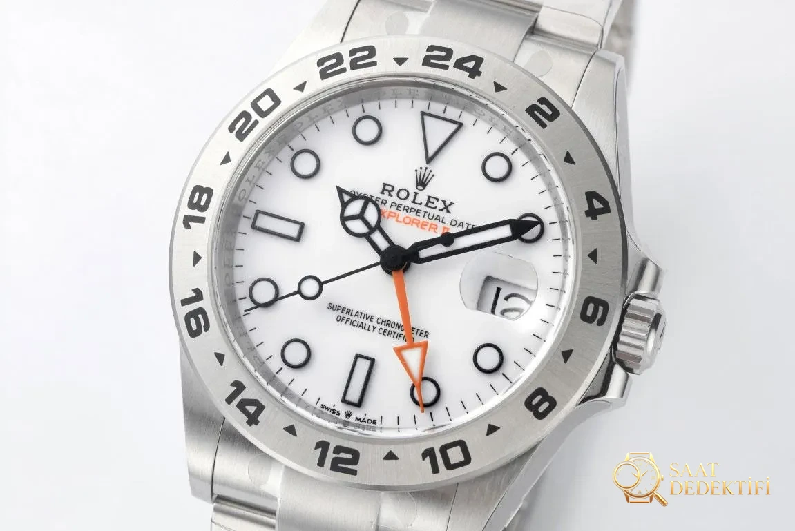 [Clean Factory 2025 Yılın Çalışması | Rolex Daytona 4131 mekanizma «Victoria Beckham modeli» gerçek-replika karşılaştırması nihai analizi] - Arka Kapak Gravür ve Seri Numarası