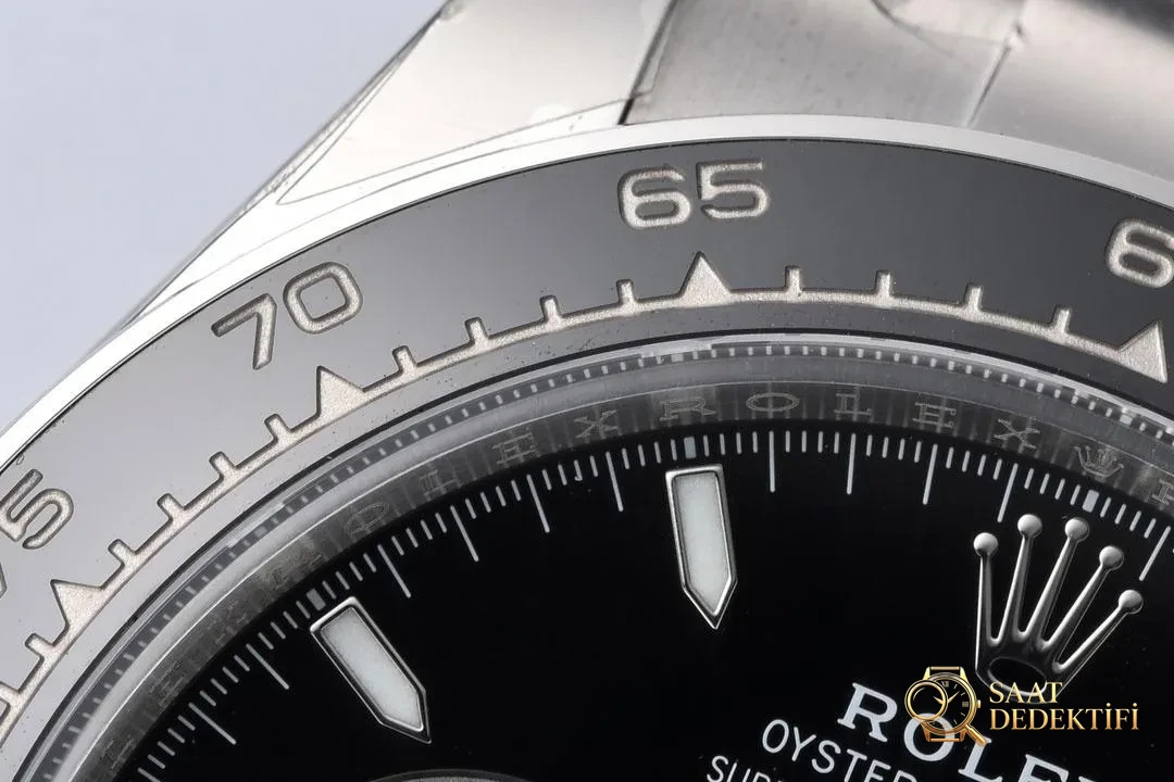 [Clean Factory 2025 Yılın Çalışması | Rolex Daytona 4131 mekanizma «Victoria Beckham modeli» gerçek-replika karşılaştırması nihai analizi] - Kasa Çeliği ve Polisaj Kalitesi