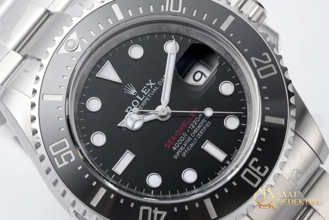 [Clean Factory 2025 Yılın Çalışması | Rolex Daytona 4131 mekanizma «Victoria Beckham modeli» gerçek-replika karşılaştırması nihai analizi] - Kasa Profili ve Kurma Kolu İncelemesi