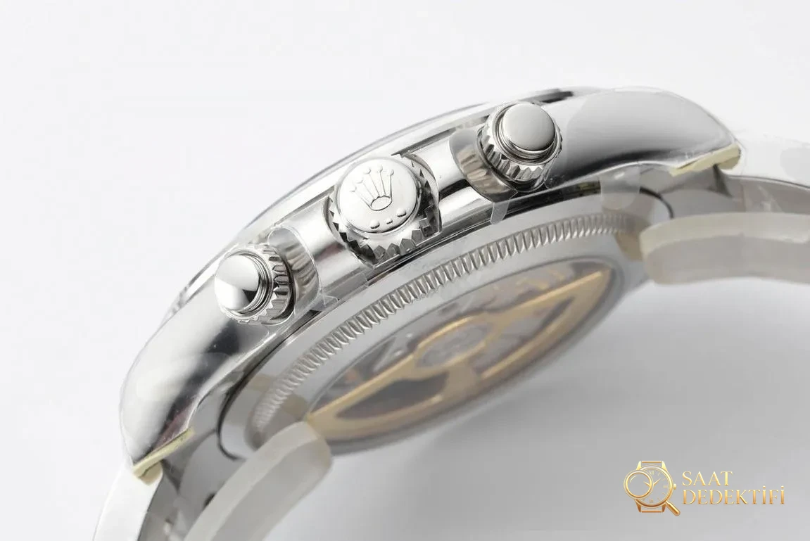 [Clean Factory 2025 Yılın Çalışması | Rolex Daytona 4131 mekanizma «Victoria Beckham modeli» gerçek-replika karşılaştırması nihai analizi] - Arka Kapak Gravür ve Seri Numarası