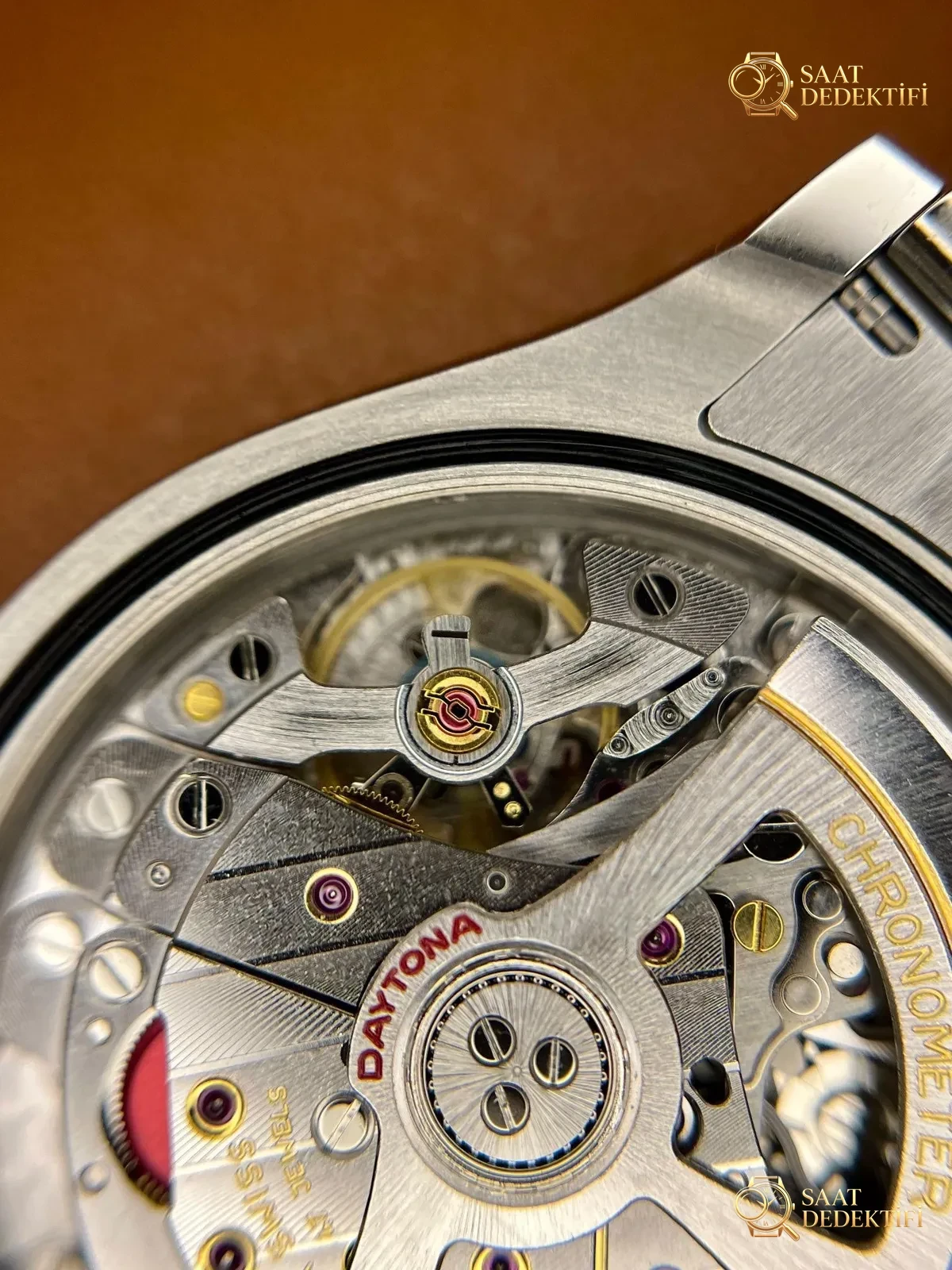 [Clean Factory 2025 Yılın Çalışması | Rolex Daytona 4131 mekanizma «Victoria Beckham modeli» gerçek-replika karşılaştırması nihai analizi] - Dalgıç Kilit Uzatması ve Toka Güvenliği