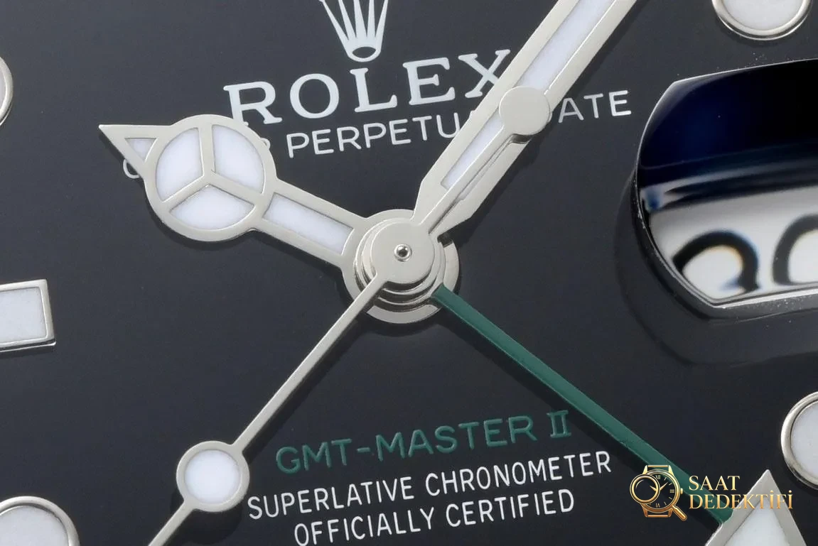 [Clean Factory 2025 Yılın Çalışması | Rolex Daytona 4131 mekanizma «Victoria Beckham modeli» gerçek-replika karşılaştırması nihai analizi] - Arka Safir Cam Altında Kalibre Detayı