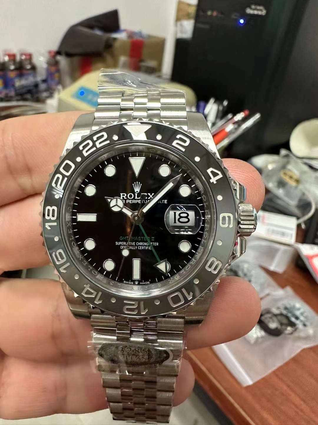 Replika Rolex GMT-Master II 126710