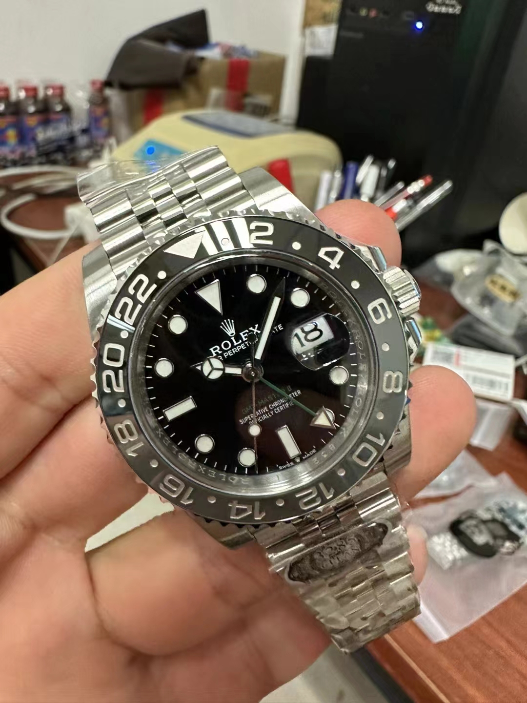Replika Rolex GMT-Master II Siyah Gri