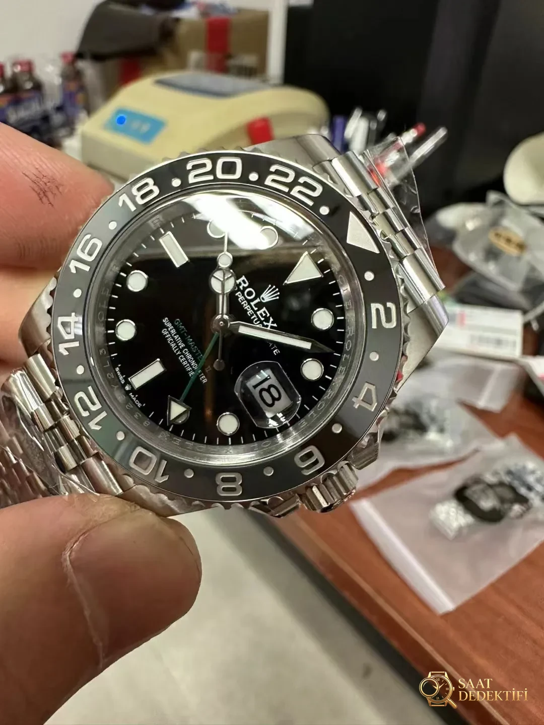 Replika Rolex GMT-Master II 126710 Siyah Kadran