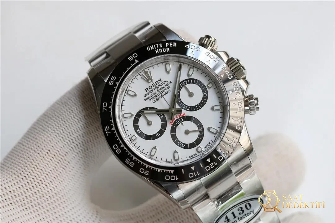 Clean Panda Daytona V2 sürümüne yükseldi: fildişi beyazı ve hangi detaylar? - Kadran Detayı ve Bezel İşçiliği