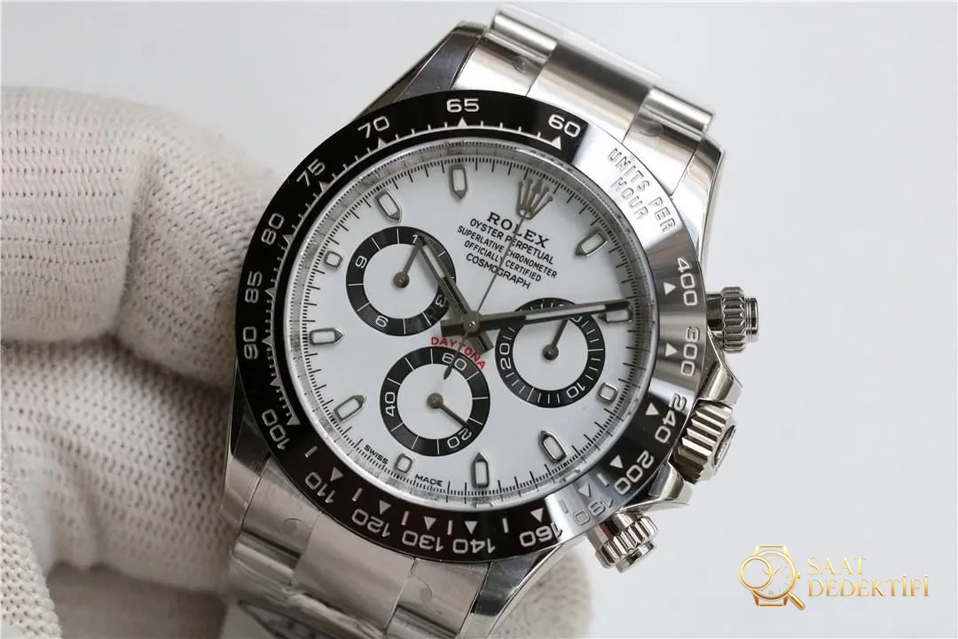 Clean Panda Daytona V2 sürümüne yükseldi: fildişi beyazı ve hangi detaylar? - Kasa Profili ve Kurma Kolu İncelemesi