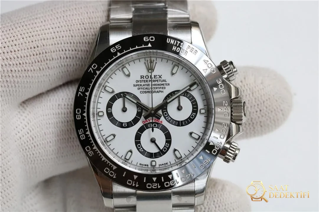 Clean Panda Daytona V2 sürümüne yükseldi: fildişi beyazı ve hangi detaylar? - Arka Kapak ve Mekanizma Detayı