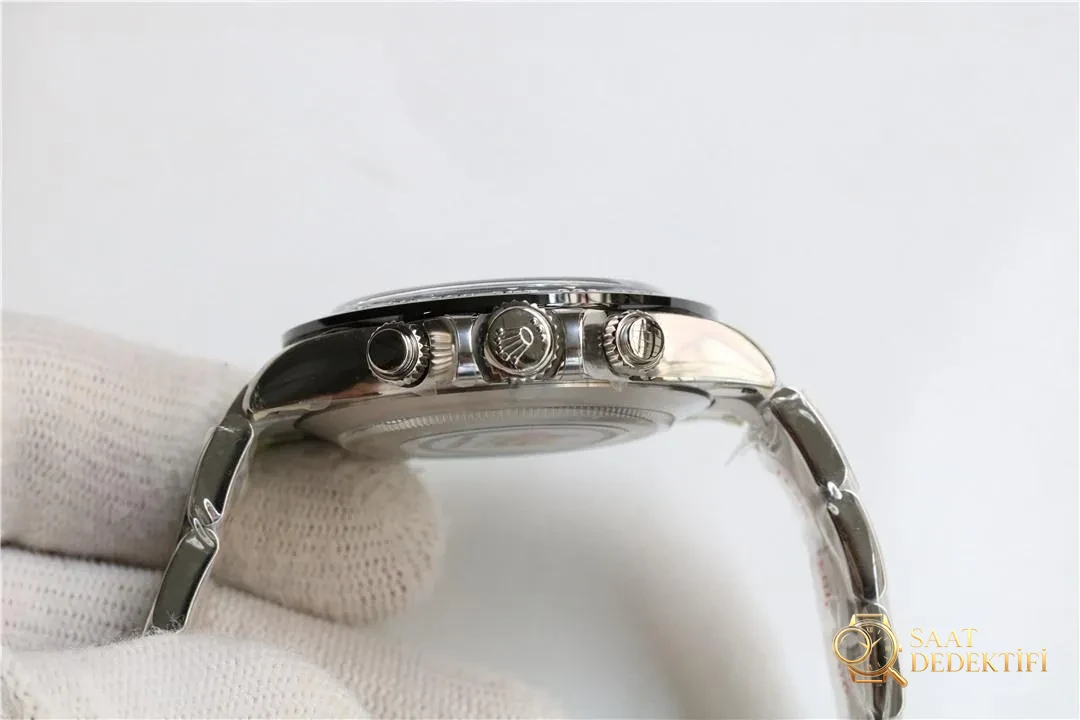 Clean Panda Daytona V2 sürümüne yükseldi: fildişi beyazı ve hangi detaylar? - Bilekte Duruş ve Kasa Orantısı