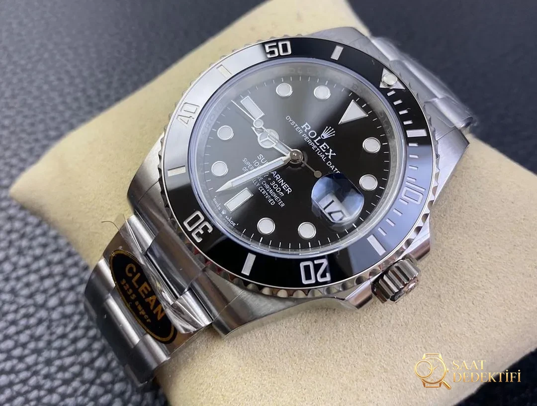 Clean Rolex 126610 Submariner Black Bay 41 mm - Kasa Profili ve Kurma Kolu İncelemesi