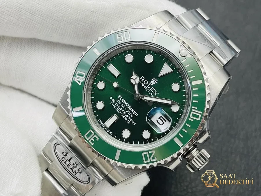 Clean Rolex 2022 Piyasadaki En Üst Versiyon Yeşil Su Hayaleti 40 MM Seri Kol Saati - Kasa Profili ve Kurma Kolu İncelemesi