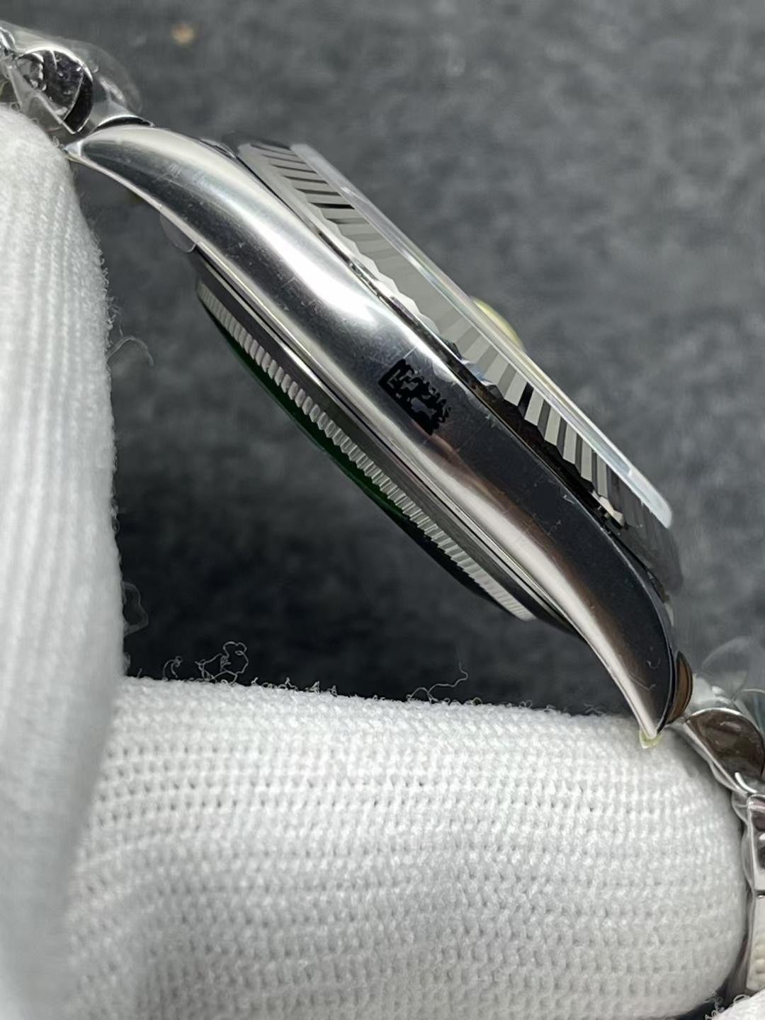 Clean Rolex 41 nane yeşili Datejust işçiliği nasıl? İtibarı iyi mi? — 6. fotoğraf