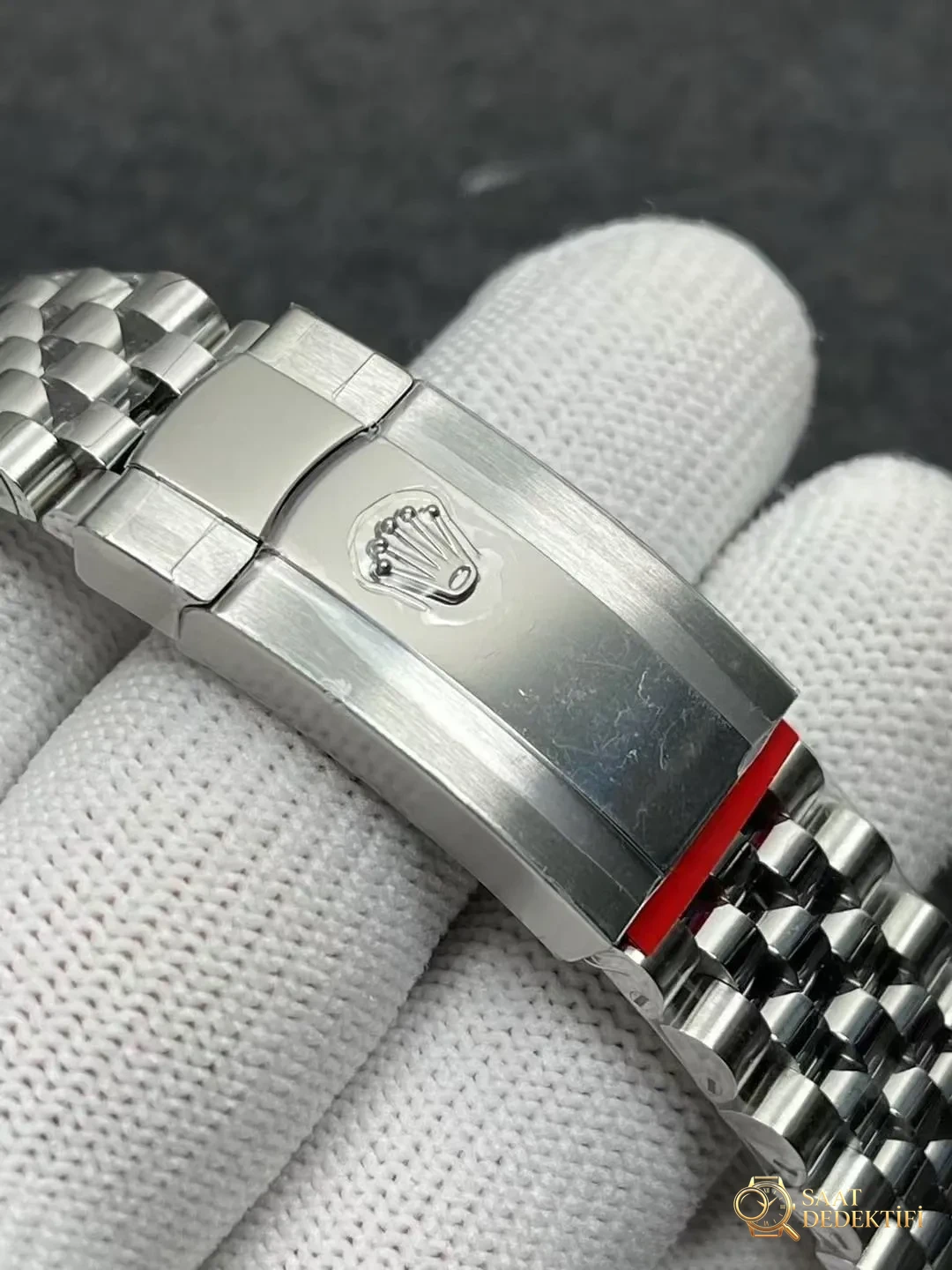 Clean Rolex 41 nane yeşili Datejust işçiliği nasıl? İtibarı iyi mi? - Bilekte Duruş ve Kasa Orantısı