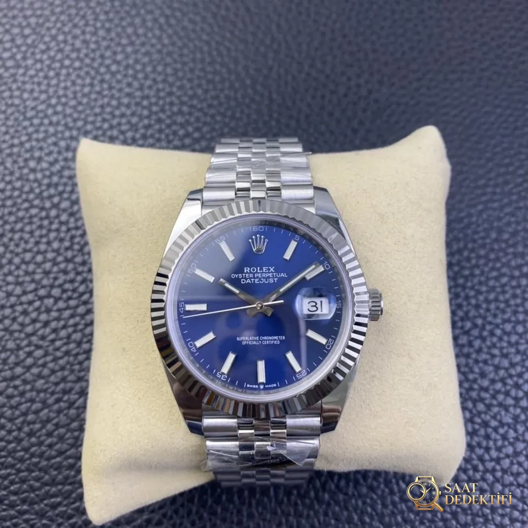 Clean Rolex Datejust 41 mavi kadranın işçiliği nasıl? - Kadran Detayı ve Bezel İşçiliği