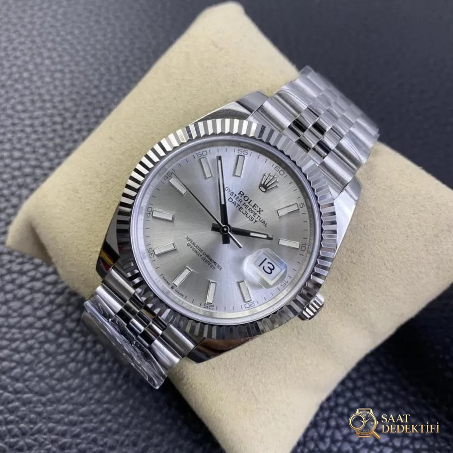 Clean Rolex Datejust Serisi m126334 (Beyaz Kadran) Kol Saati - Arka Kapak ve Mekanizma Detayı