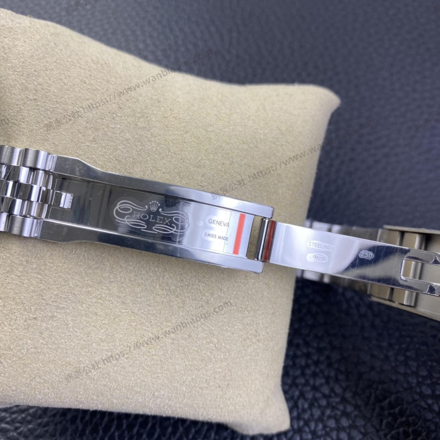 Clean Rolex Datejust Serisi m126334 (Beyaz Kadran) Kol Saati — 10. fotoğraf