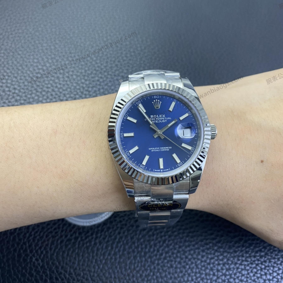 Clean Rolex Datejust serisi m126334 (mavi kadran) kol saati — 1. fotoğraf