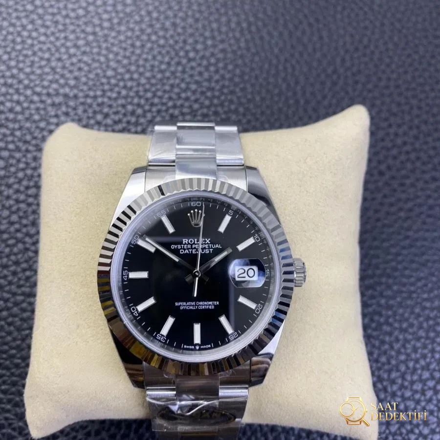 Clean Rolex Datejust Serisi m126334 (Siyah Kadran) Kol Saati - Kadran Detayı ve Bezel İşçiliği
