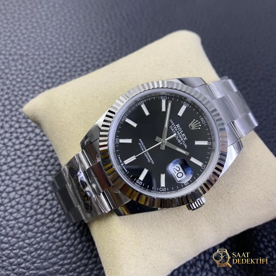 Clean Rolex Datejust Serisi m126334 (Siyah Kadran) Kol Saati - Arka Kapak ve Mekanizma Detayı