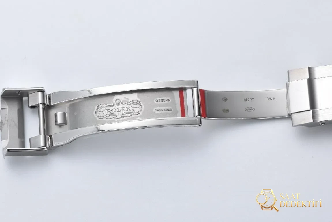 Clean Rolex Daytona buz mavisi baton işaretli m116506-0001 replika kalitesi nasıl? - Bilekte Duruş ve Kasa Orantısı