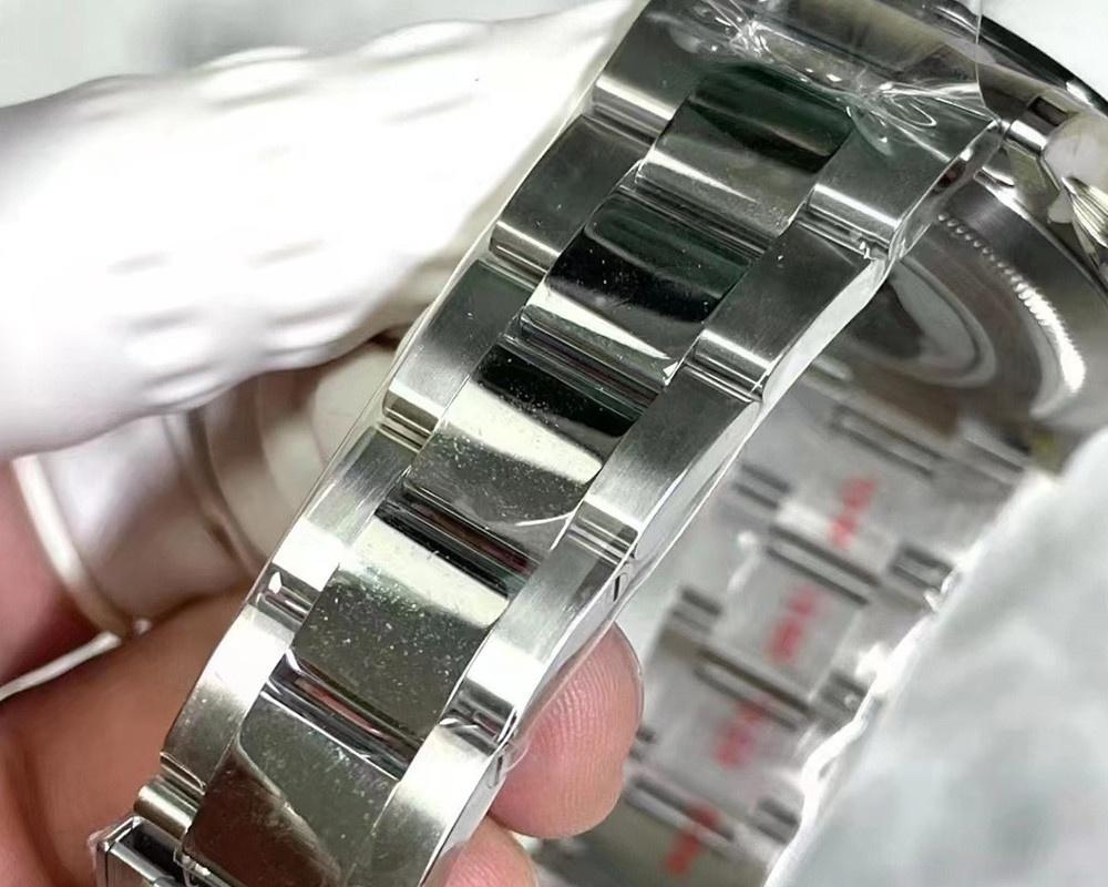 Clean Rolex Daytona n4130 mekanizmasıyla tavan seviyeye mi ulaştı? — 4. fotoğraf