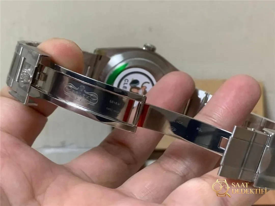 Clean Rolex Explorer 1. Nesil 3132 mekanizmalı 39 mm alınır mı? - Mekanizma Zemberek ve Balans Detayı
