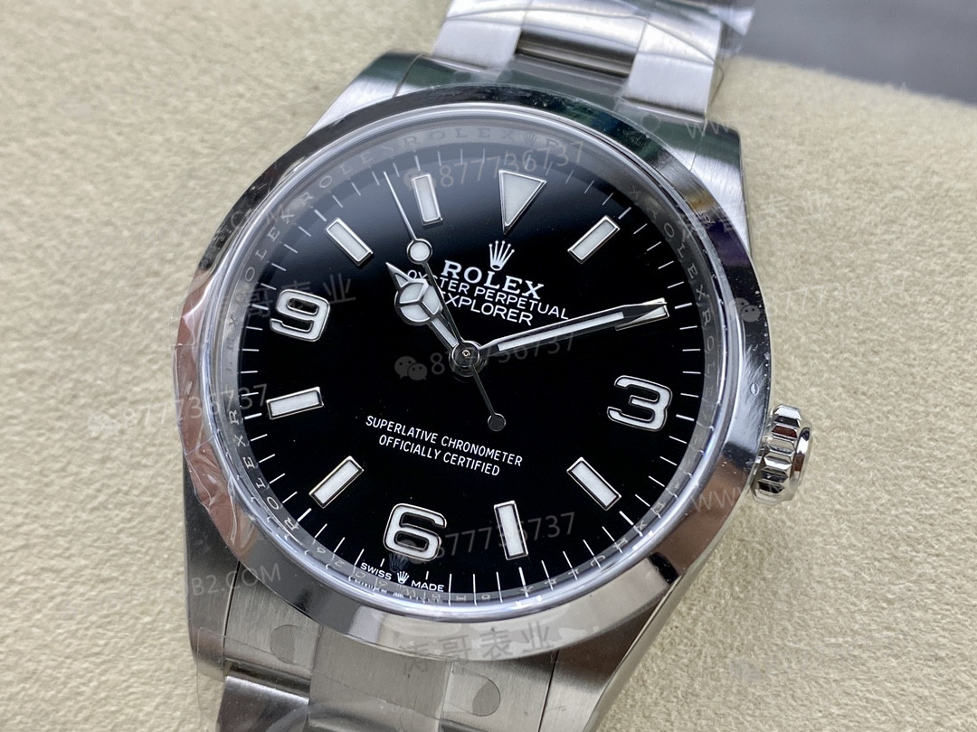 Clean Rolex Explorer I 36 mm 3230 mekanizmalı — bir bakışta replika olduğu belli olur mu? — 1. fotoğraf