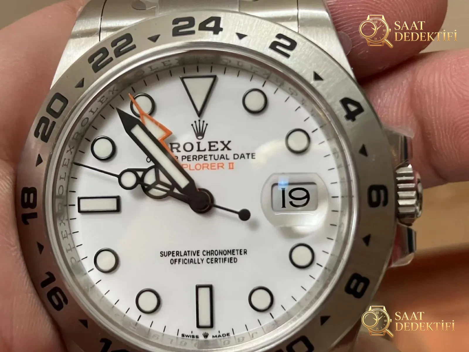 Clean Rolex Explorer II 226570 — güncellenmiş Explorer II, versiyona uygun E harfi - Makro Kadran ve İndeks İşçiliği