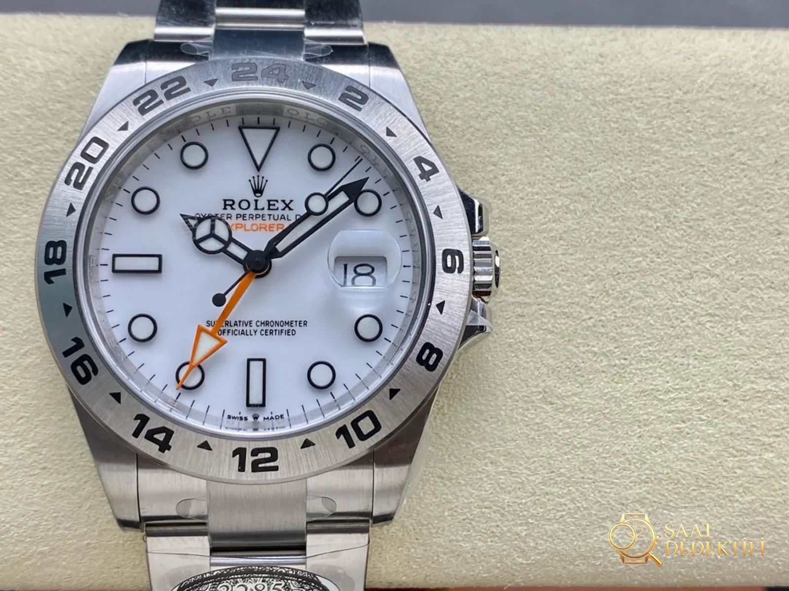 Clean Rolex Explorer II (Explorer 2) 3285 mekanizmasının kalitesi nasıl? - Kadran Detayı ve Bezel İşçiliği