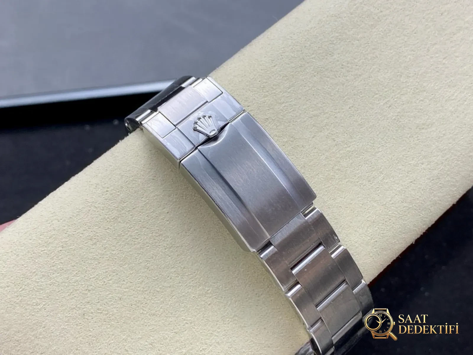 Clean Rolex Explorer II (Explorer 2) 3285 mekanizmasının kalitesi nasıl? - Mekanizma Zemberek ve Balans Detayı