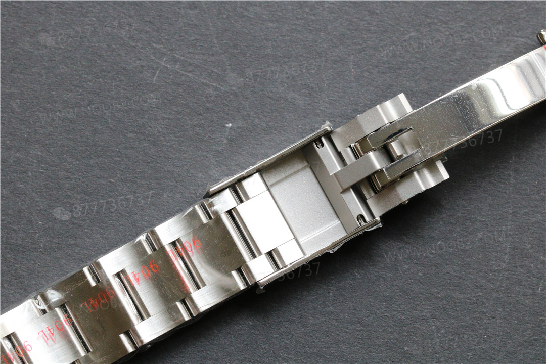 Clean Rolex GMT Inter Milan bezel/mavi-siyah bezel detay işçiliği iyi mi? — 21. fotoğraf