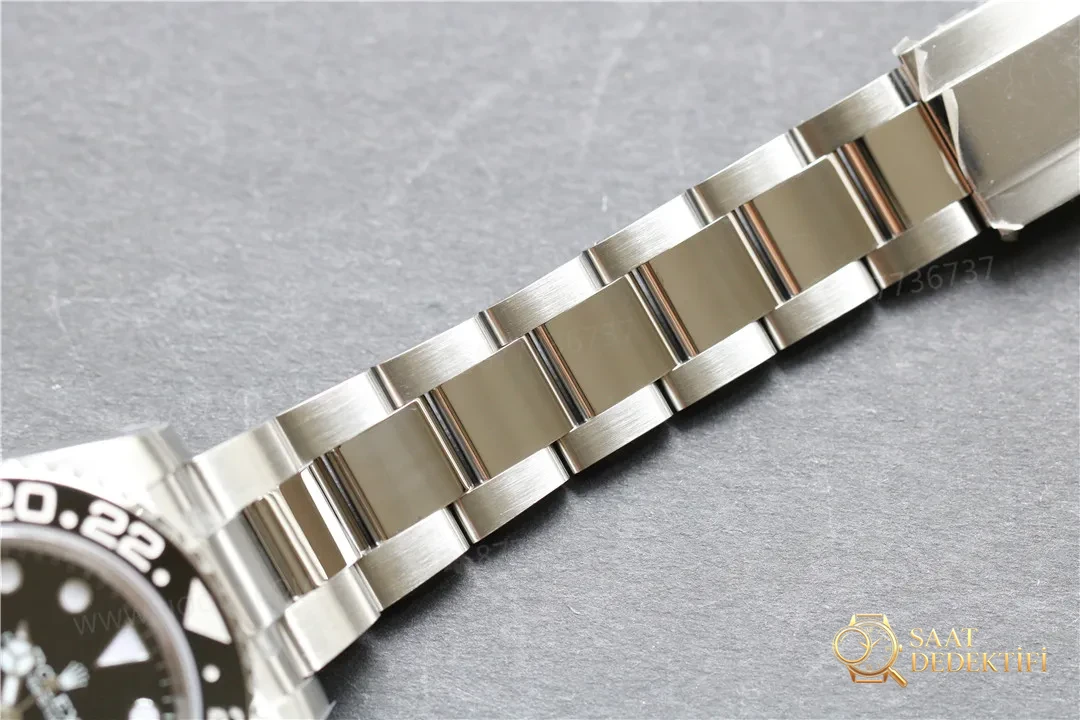 Clean Rolex GMT Inter Milan bezel/mavi-siyah bezel detay işçiliği iyi mi? - Bezel İçi Rehaut Gravürü ve Hizalaması