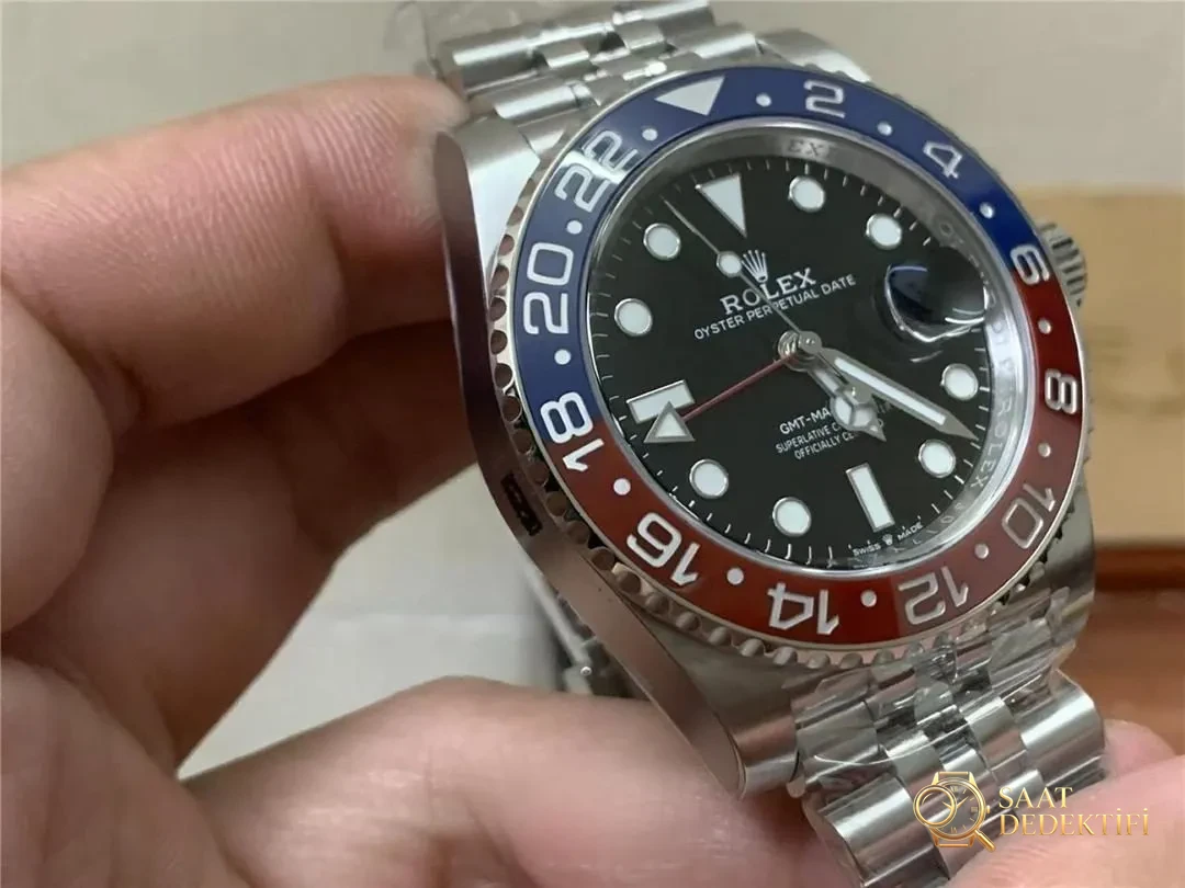 Clean Rolex GMT kırmızı-mavi (Pepsi) bezel, Dandong 3285 mekanizmayla nasıl bir saat? - Makro Kadran ve İndeks İşçiliği