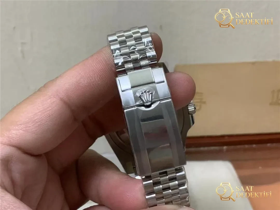 Clean Rolex GMT kırmızı-mavi (Pepsi) bezel, Dandong 3285 mekanizmayla nasıl bir saat? - Toka İçi Mikro Ayar Mekanizması