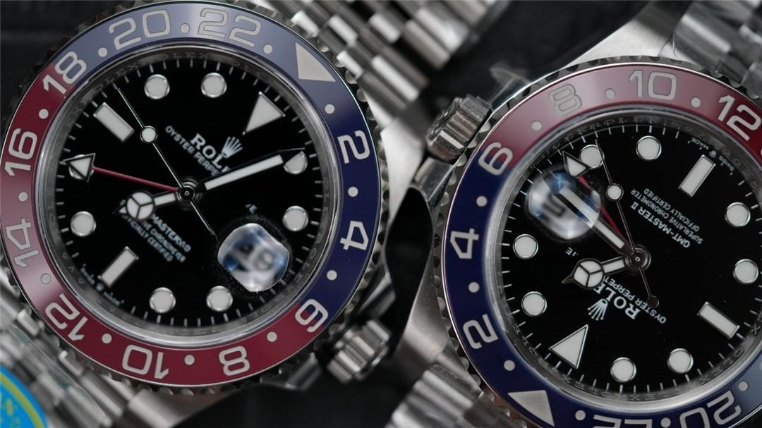 Clean Rolex GMT Kola Bezelinde v2 ile v2s Versiyonlarının Renk Karşılaştırması — 2. fotoğraf
