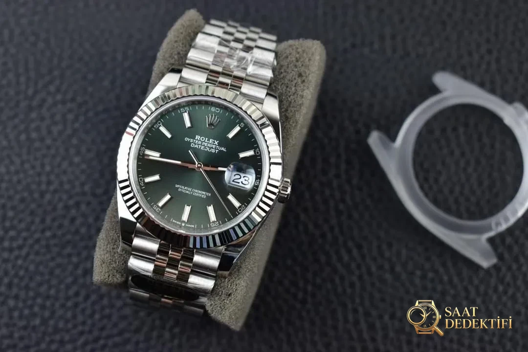 Clean Rolex nane yeşili Datejust kalitesi nasıl? - Kadran Detayı ve Bezel İşçiliği