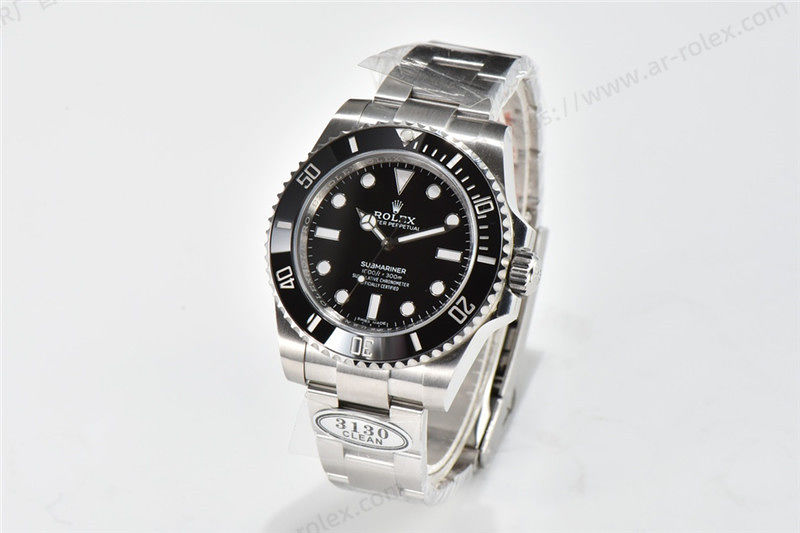 Clean Rolex Tarihsiz Siyah Su Hayaleti 114060 Saat İncelemesi — 2. fotoğraf