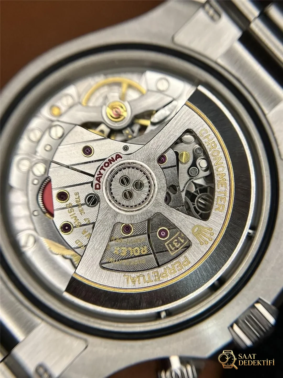 Clean Rolex yeni panda Daytona, eski modele göre hangi değişiklikleri getiriyor? - Makro Kadran ve İndeks İşçiliği