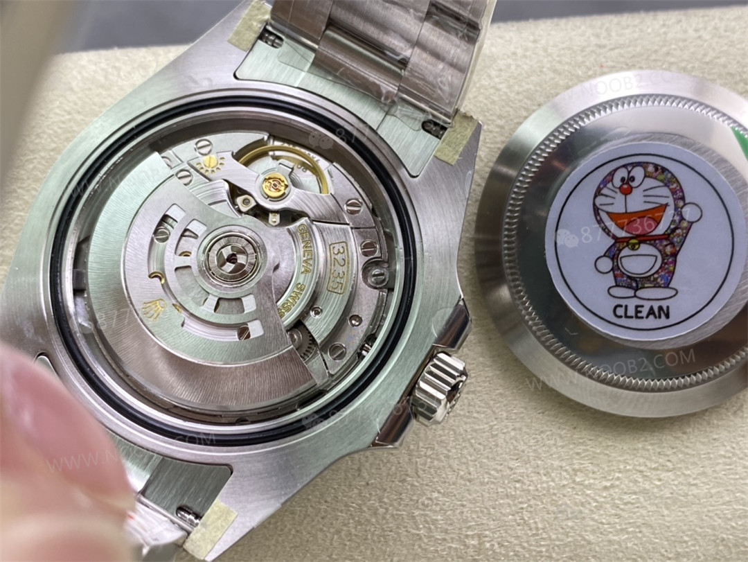 Clean Rolex Yeşil Su Hayaleti 41 mm, 3235 Mekanizmalı İnceleme — 8. fotoğraf