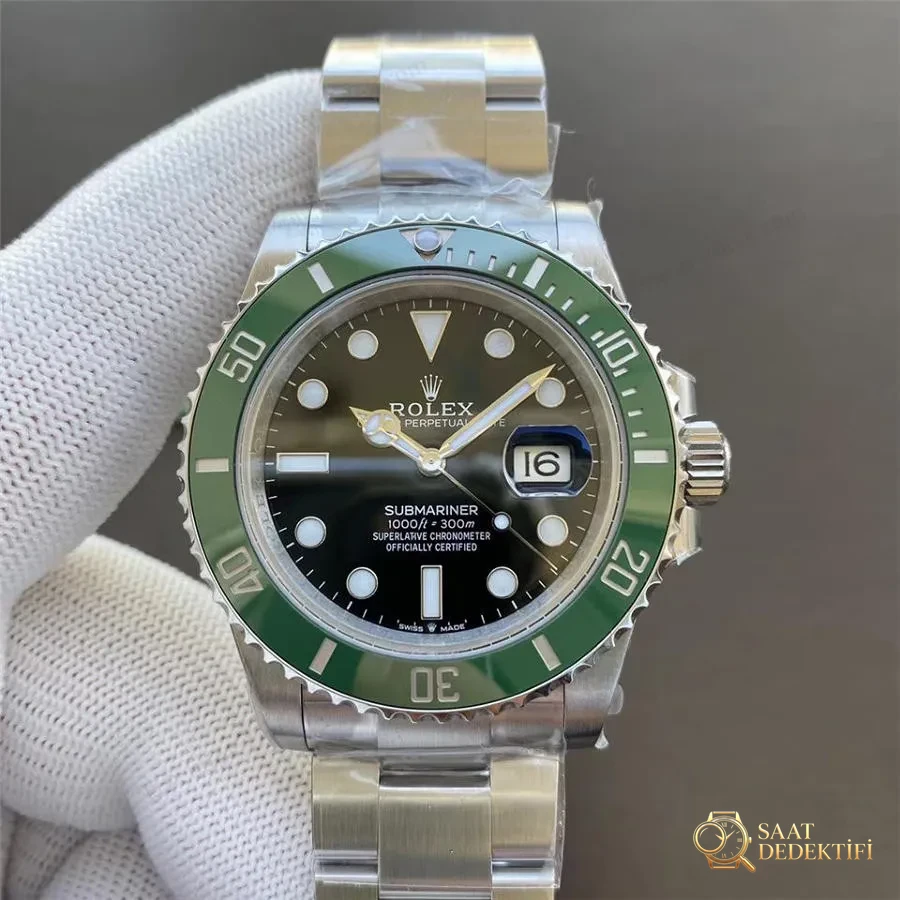 Clean Rolex Yeşil Su Hayaleti (Green Submariner) Saatin İşçilik Detayları İncelemesi - Kadran Detayı ve Bezel İşçiliği
