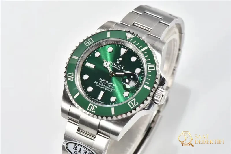 Clean Rolex Yeşil Su Hayaleti Kaça Alınır? - Arka Kapak ve Mekanizma Detayı