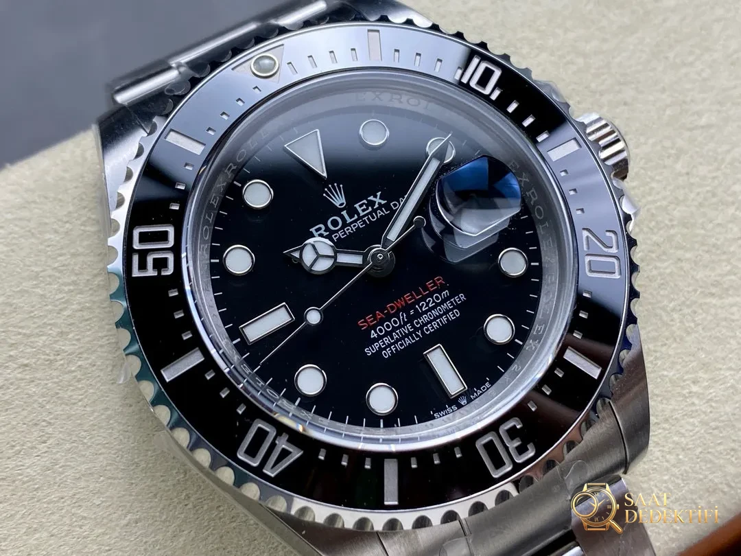 Clean tek kırmızı Sea-Dweller 126600 gerçekte nasıl? - Kadran Detayı ve Bezel İşçiliği